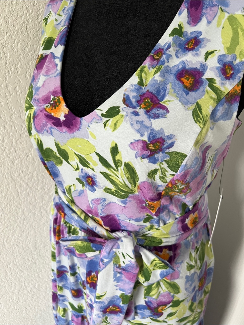 Emma & Michele Lavender and Green Floral Sleeveless Maxi Dress - Picture 2 of 11